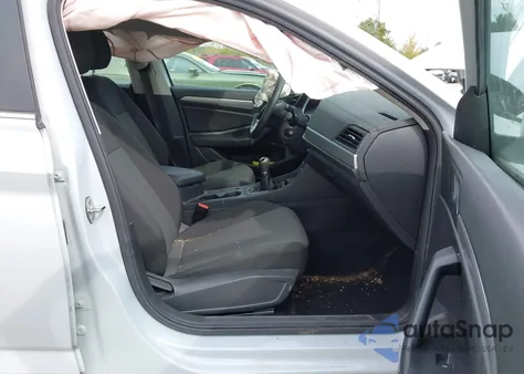 2019 Volkswagen Jetta 1.4T S from USA, damaged, VIN 3VWN57BU8KM090379